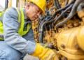 Fast Battery Replacement Services by a men