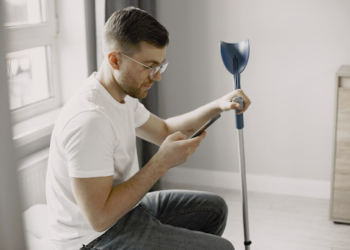 Are Landlords Responsible for Tenant Slip Injuries?