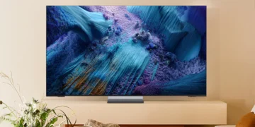 What to Look for When Choosing Between Mini-LED and QLED Displays