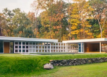 3 Best Roofing Options for Midcentury Modern Homes