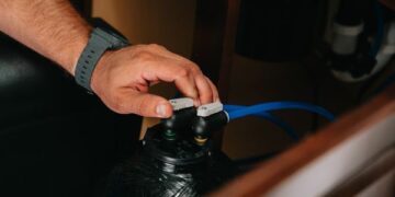 Who Installs Water Softeners in Jacksonville? A Homeowner’s Complete Guide